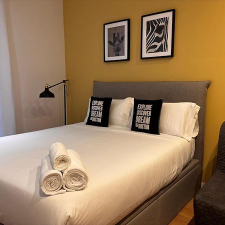 Gran Via Chueca Apartamentos Noxi Madrid Exterior photo