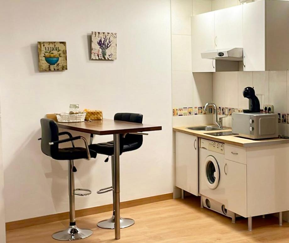 Gran Via Chueca Apartamentos Noxi Madrid Exterior photo