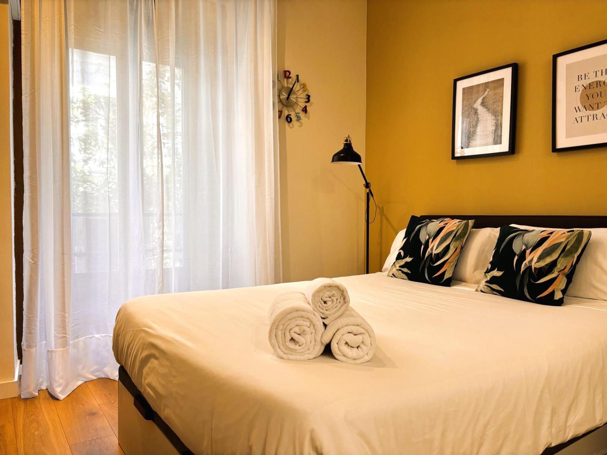 Gran Via Chueca Apartamentos Noxi Madrid Exterior photo